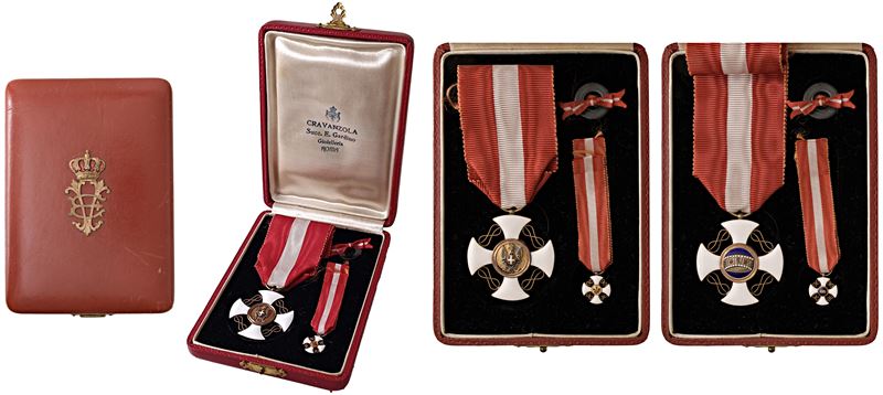 VITTORIO EMANUELE III (1900-1943) - Ordine della Corona d'Italia. Set completo da Cavaliere, in c...