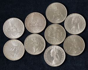 Lotto di 9 esemplari da 500 lire.