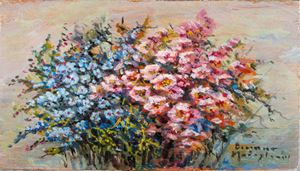 Composizione con fiori celeste e rosa