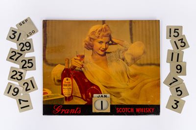 Calendario pubblicitario in lamierino litografato per GRANT'S Scotch Whisky, anni 1950