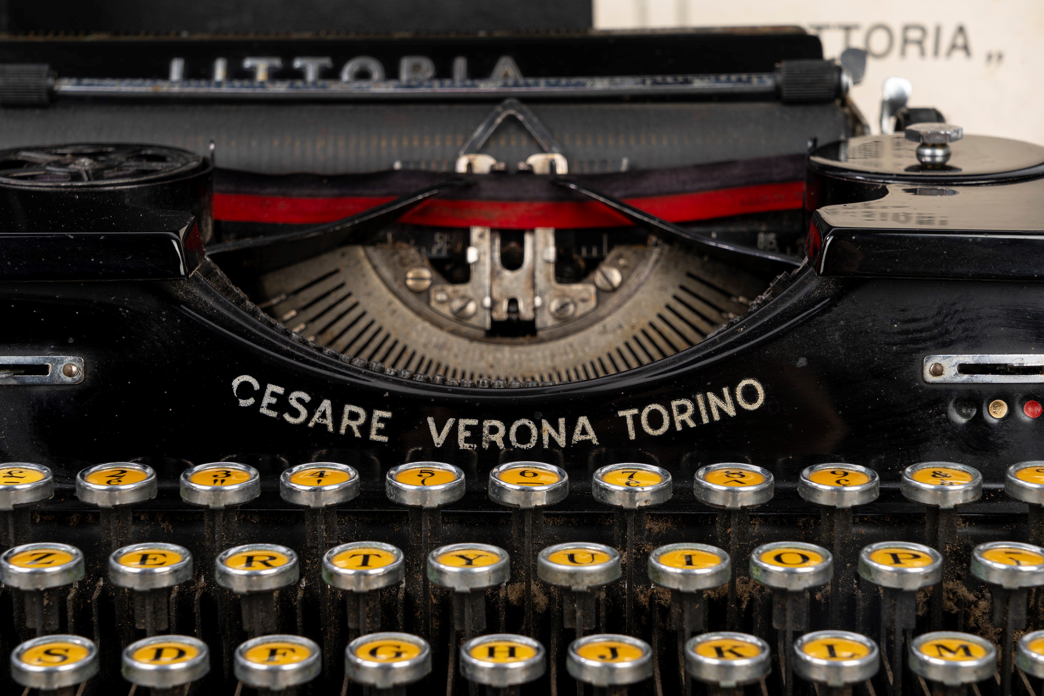 Cesare Verona (Torino), Macchina da scrivere portatile LITTORIA (1932)