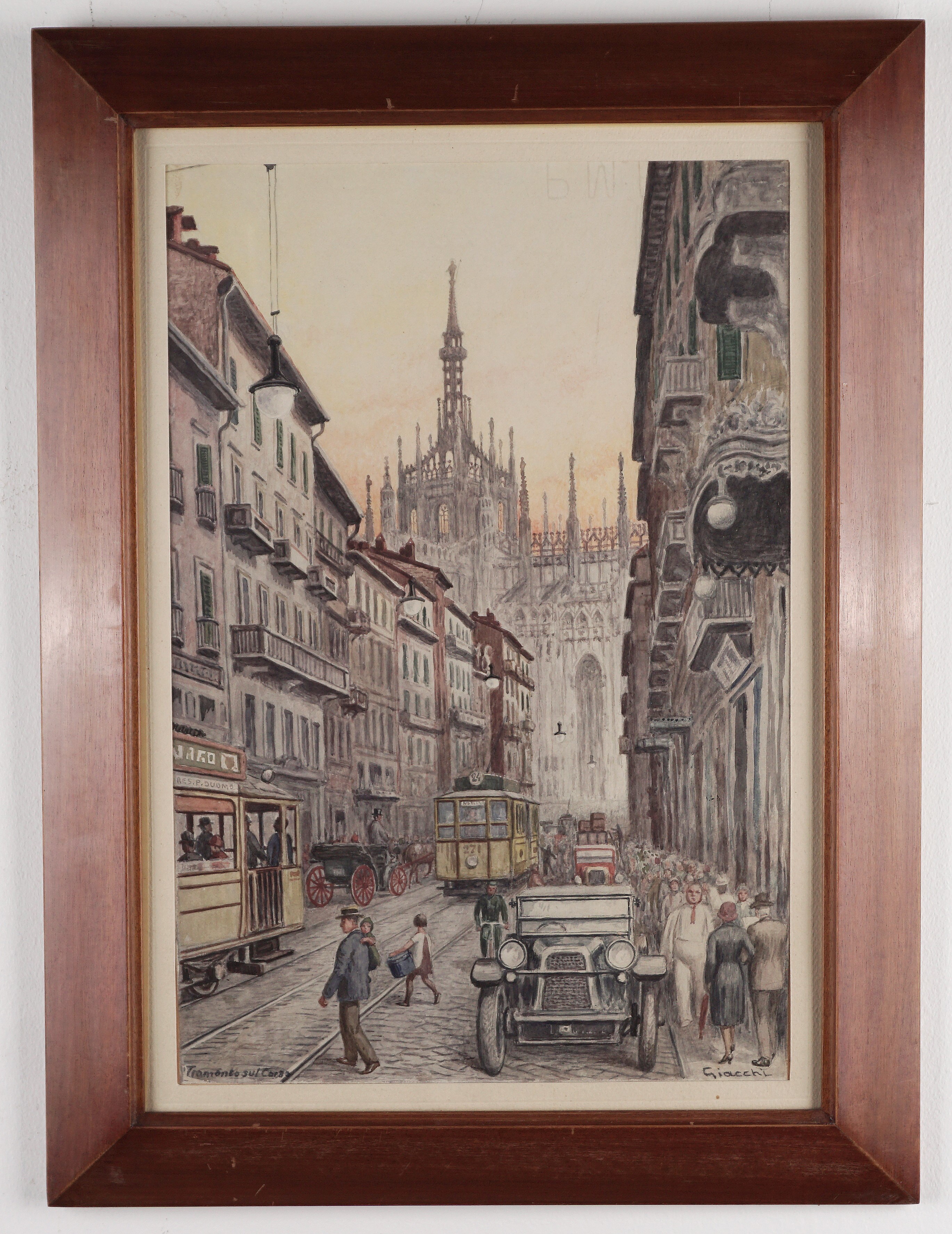 Milano, tramonto sul corso