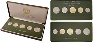 Proof set contenente 5 monete, EE 1969 (1977)