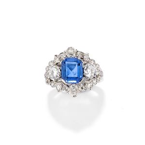 Sapphire ring