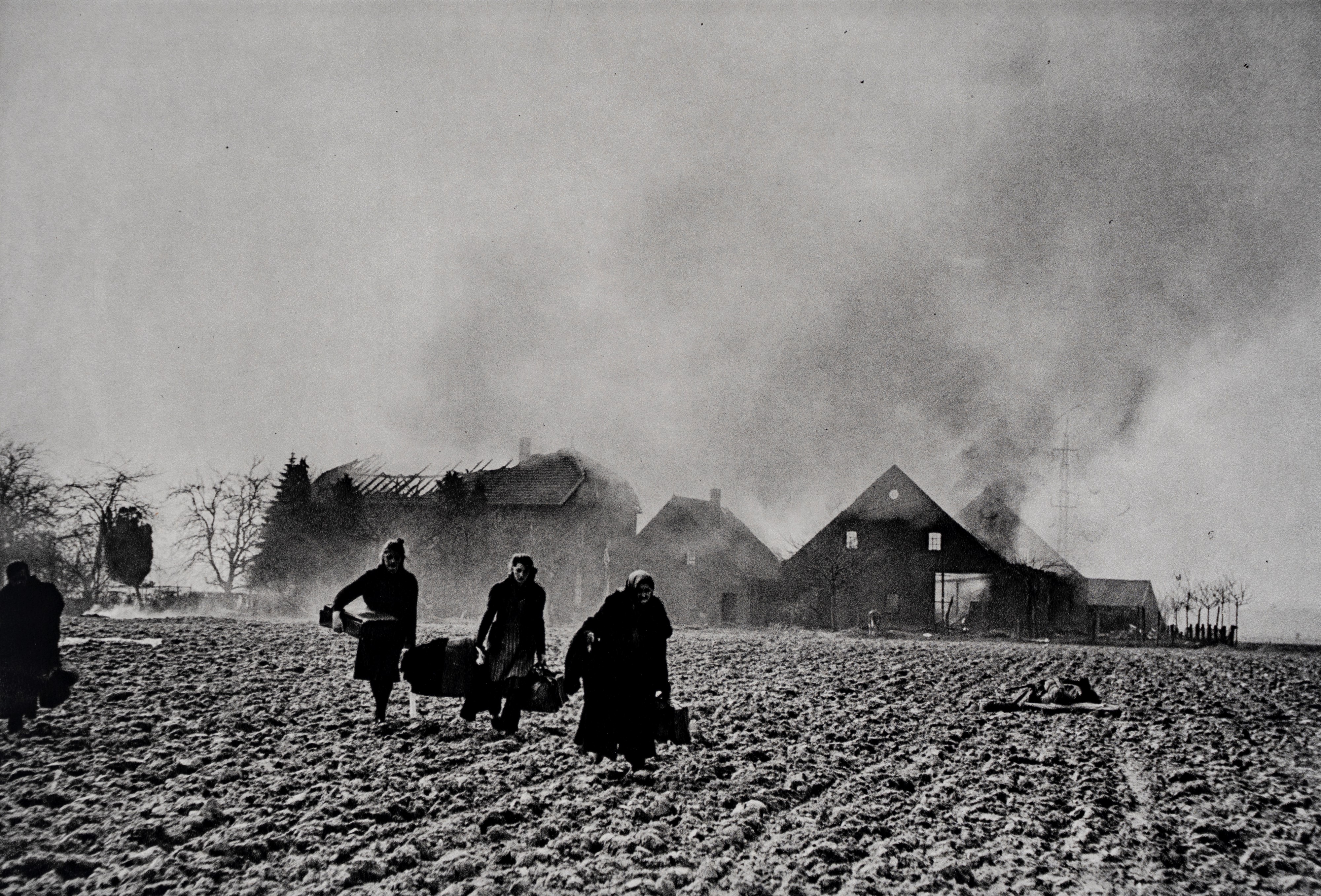 Robert Capa - Electa Editrice: 12 eliogravure in cartelletta