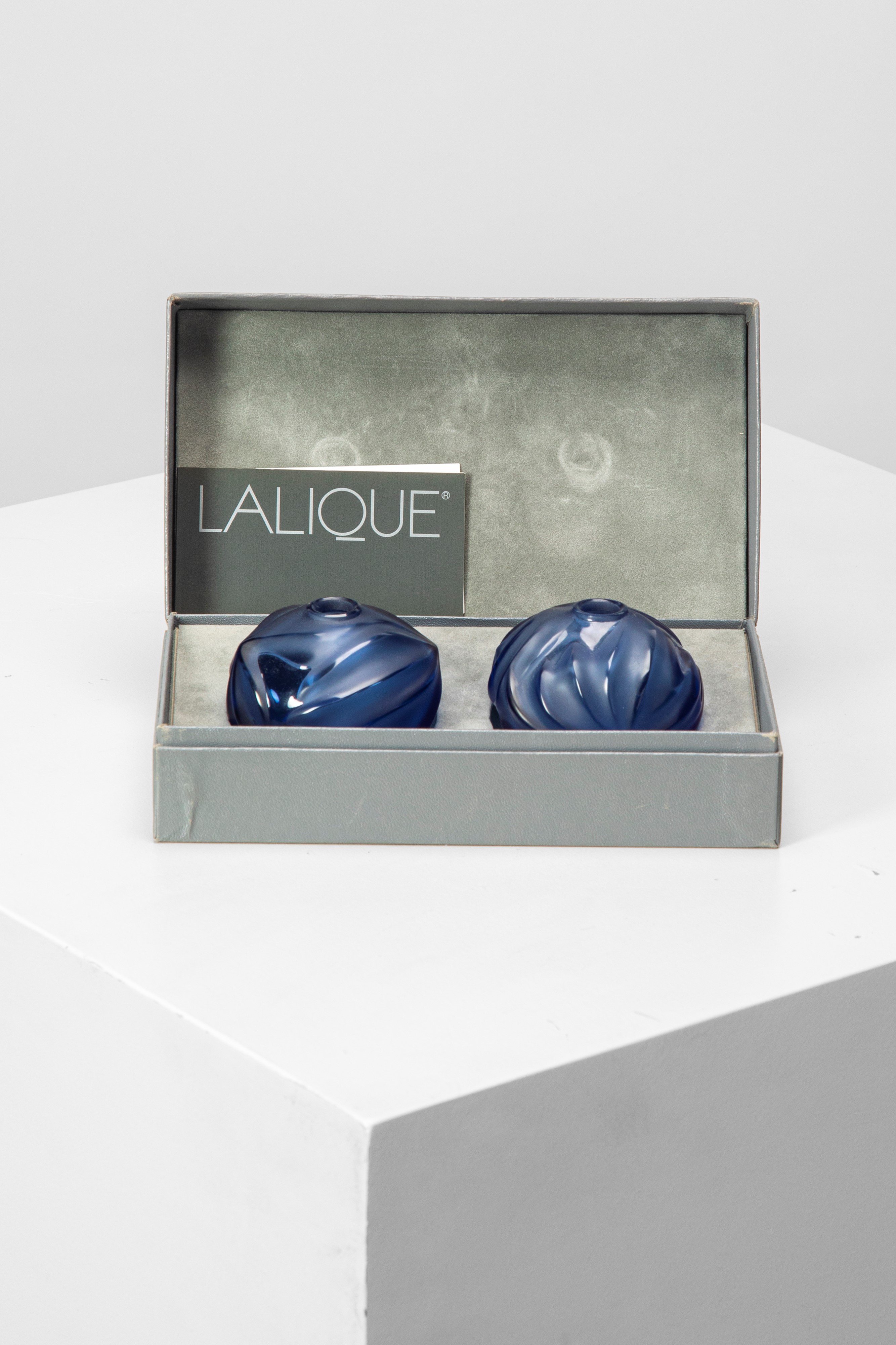 Marie-claude Lalique - Coppia di vasetti soliflores in vetro