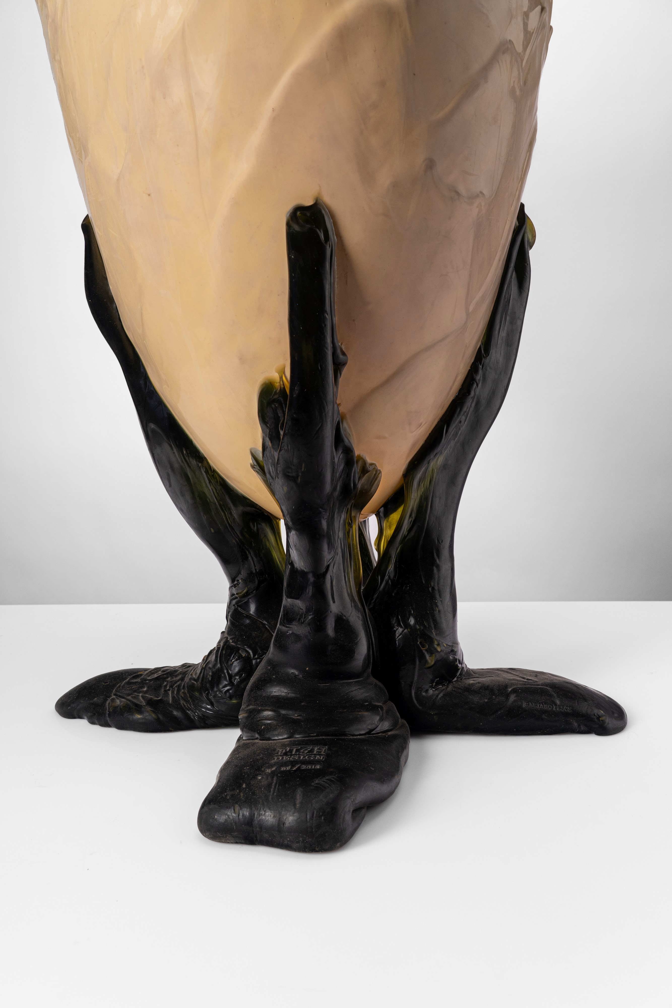 Gaetano Pesce - Grande vaso in resina (2018)