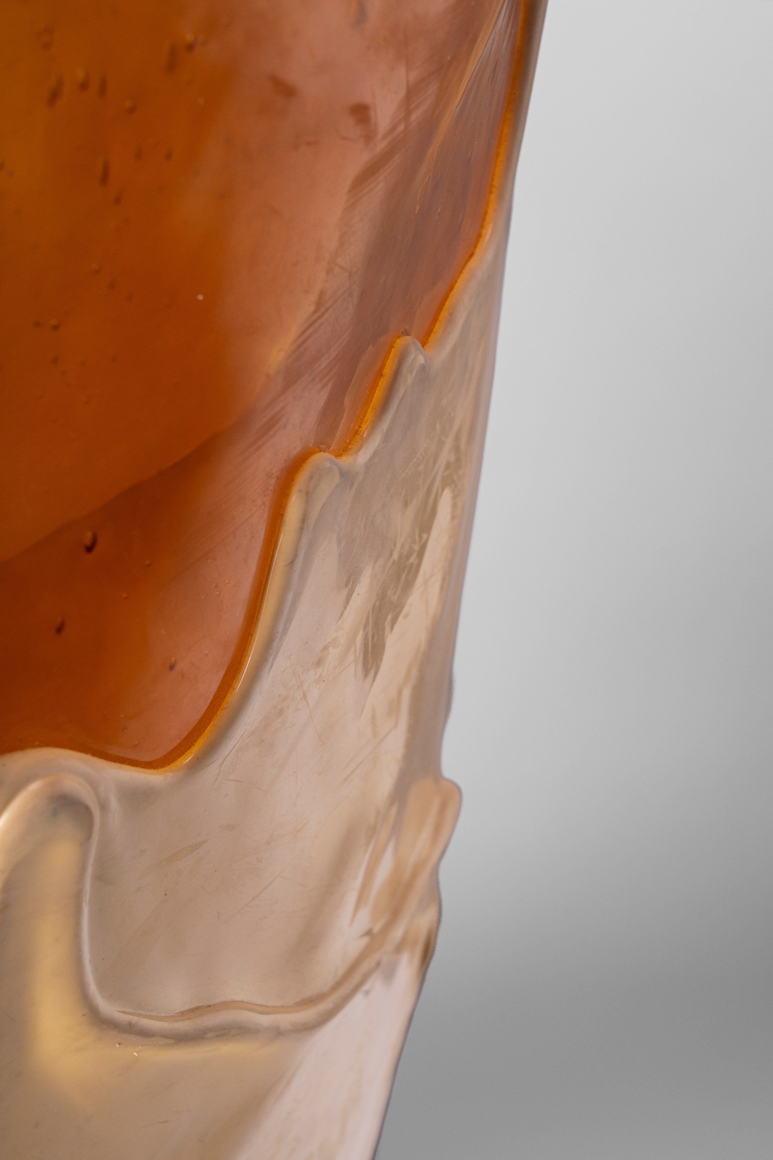 Gaetano Pesce - Grande vaso in resina (2018)
