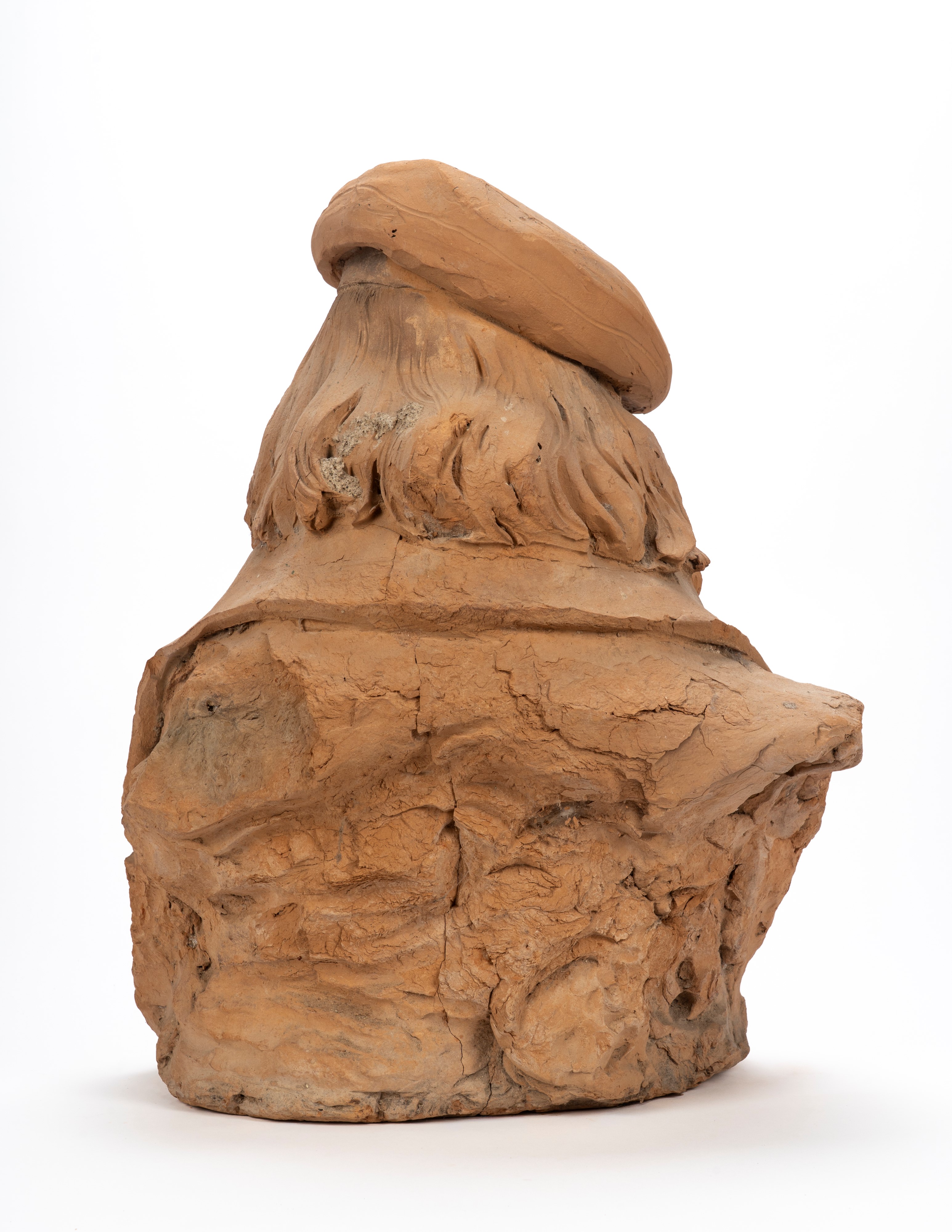 Busto di uomo barbuto con cappello, terracotta, XIX secolo