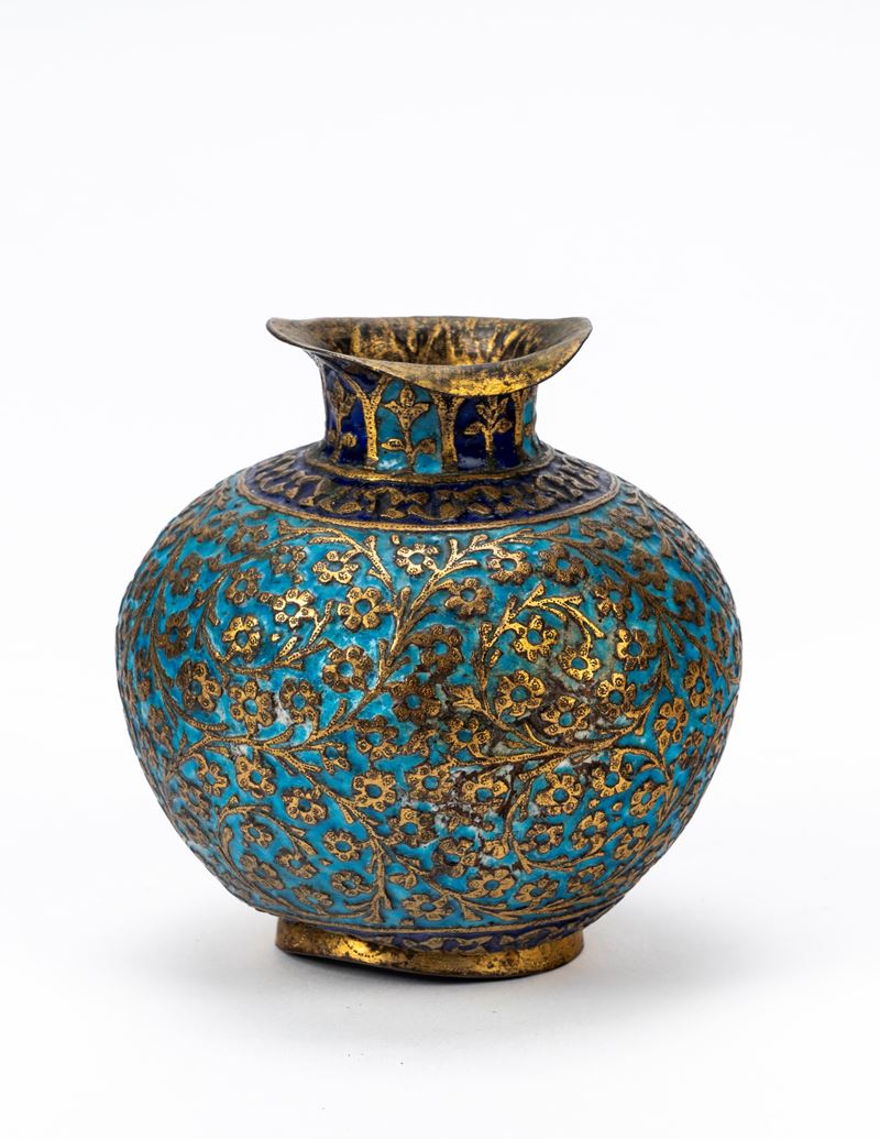 Vaso in metallo con smalti policromi in stile persiano, XIX secolo