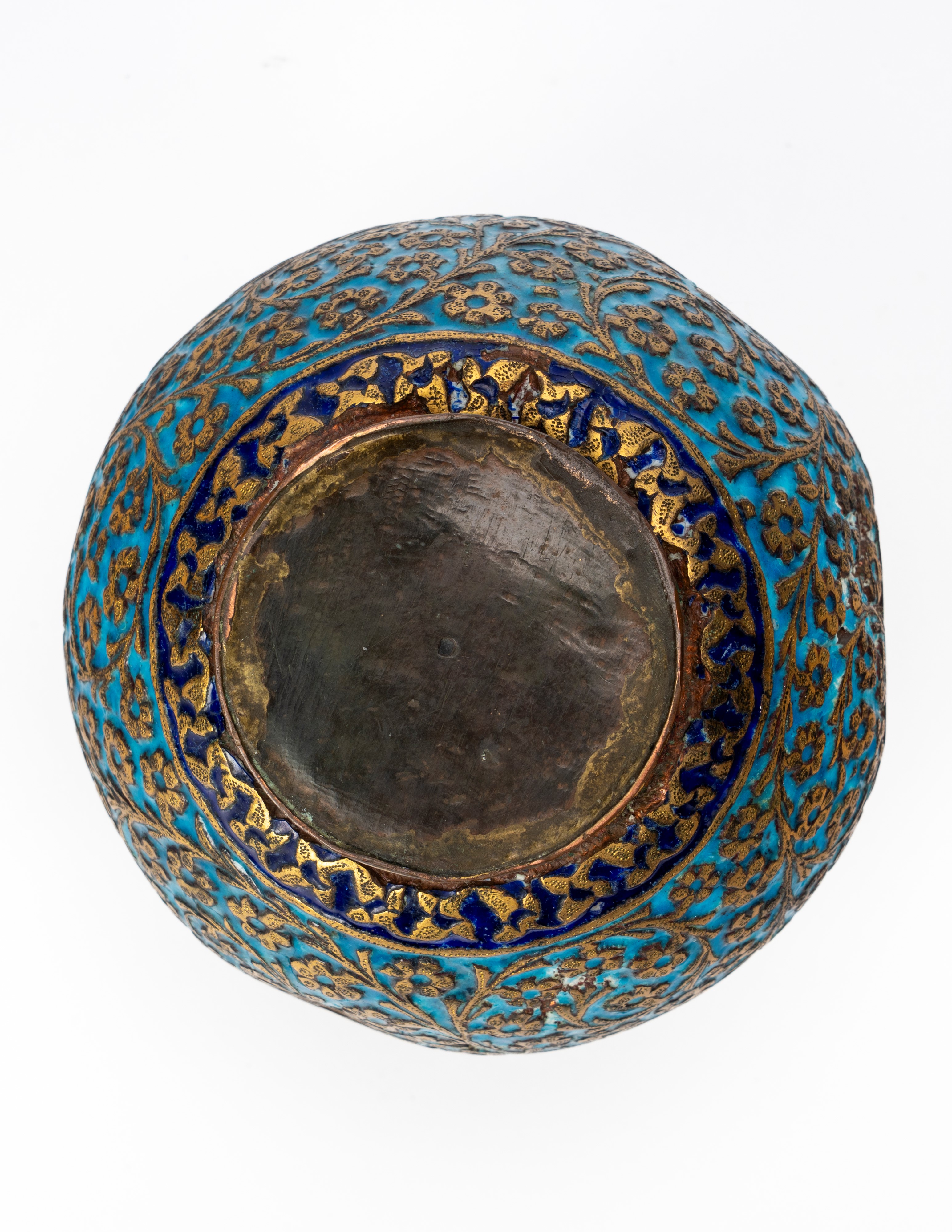 Vaso in metallo con smalti policromi in stile persiano, XIX secolo