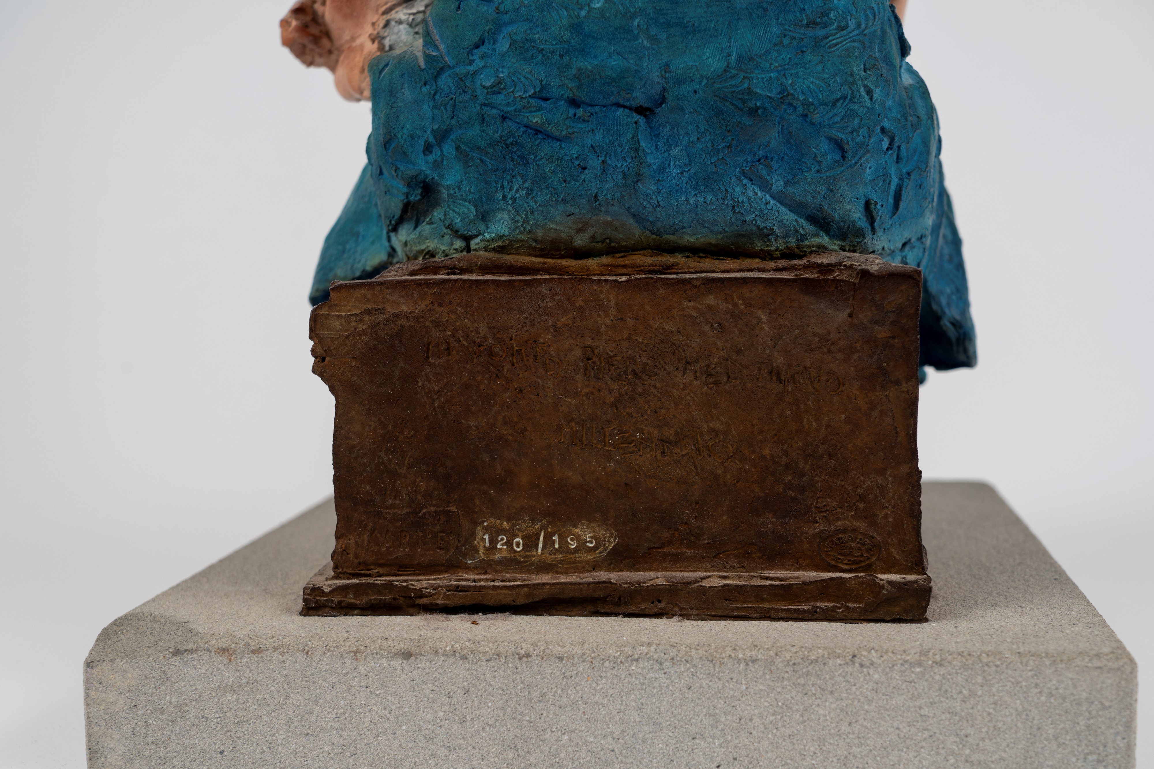 Ugo Riva - A Piero (Mi porto Piero nel nuovo millennio) — bronzo, 2001
