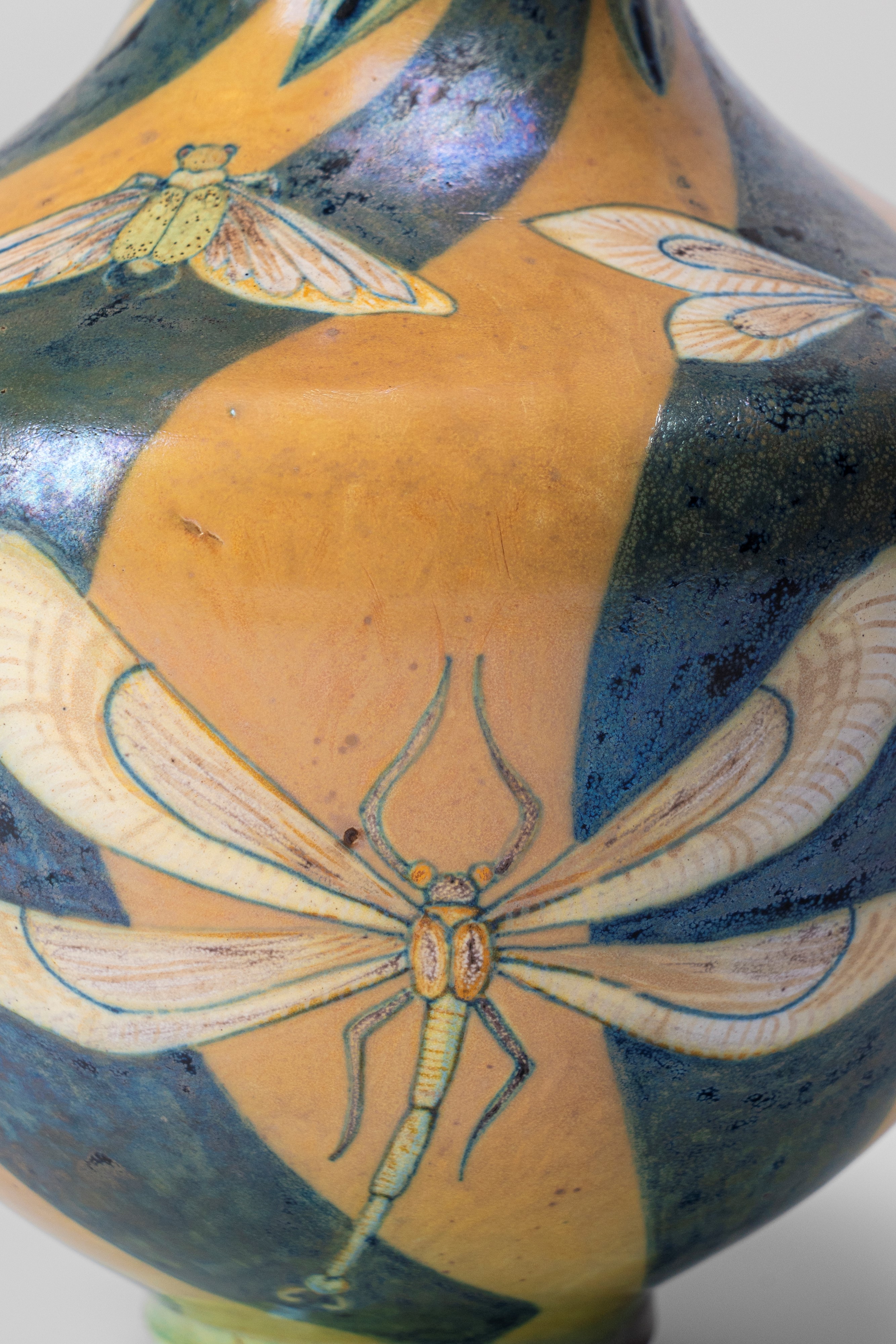 Galileo Chini - Vaso con libellule in ceramica