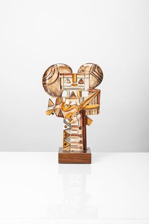 'Il Sarto' sculpture