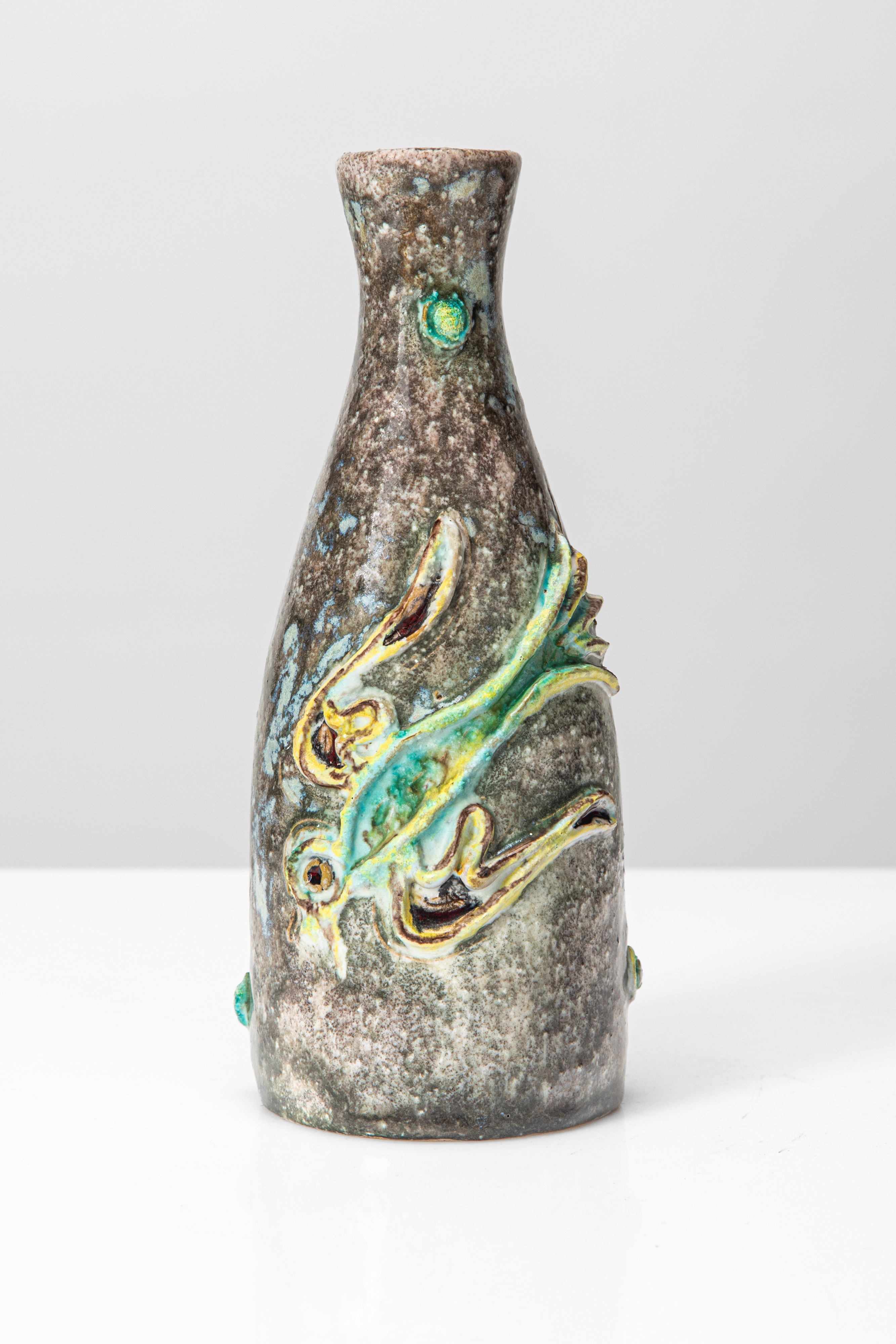 Umberto Zannoni - Coppia di vasi monofiore in ceramica smaltata