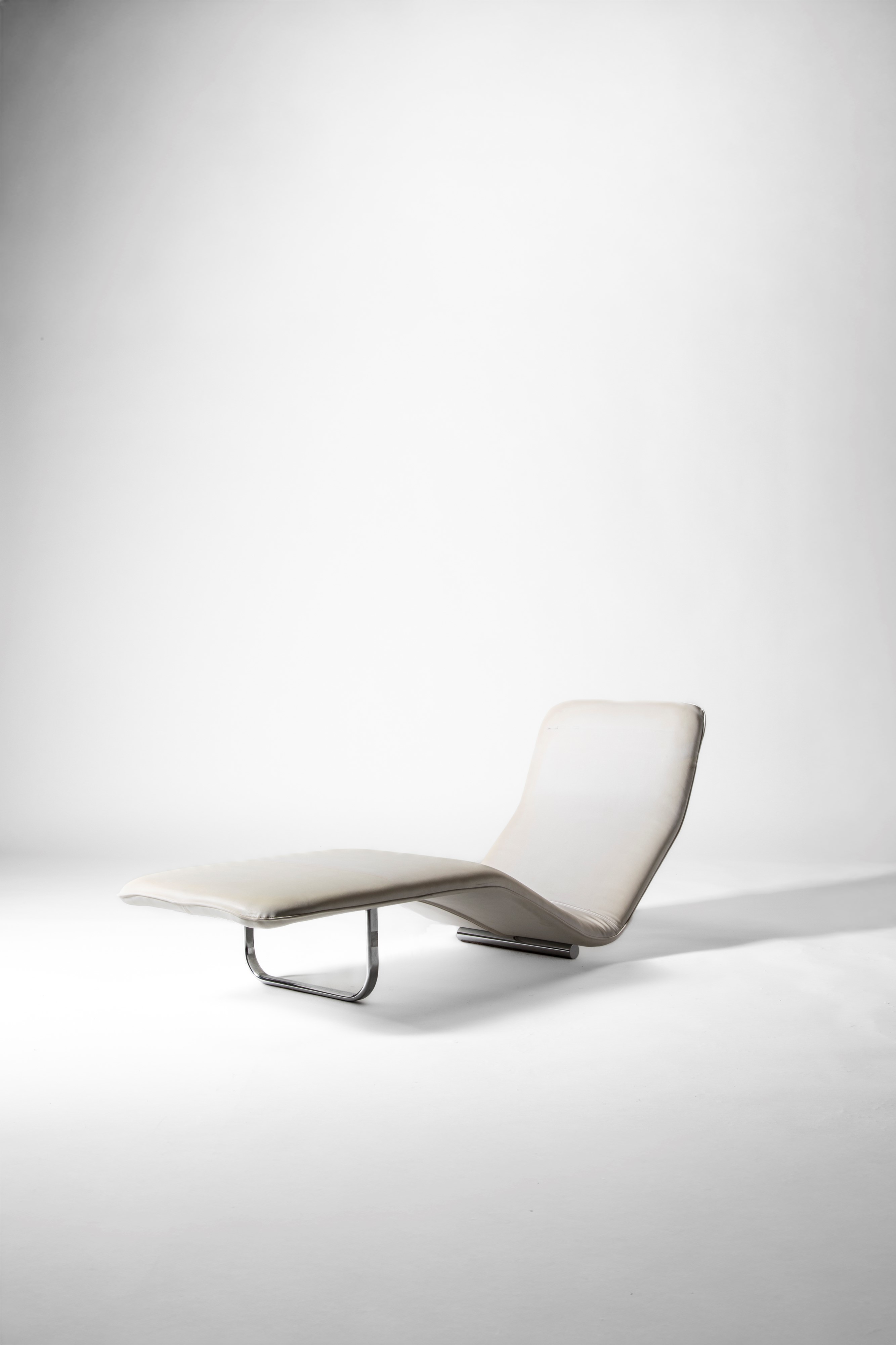 Antti Nurmesniemi - Chaise longue modello F10-001