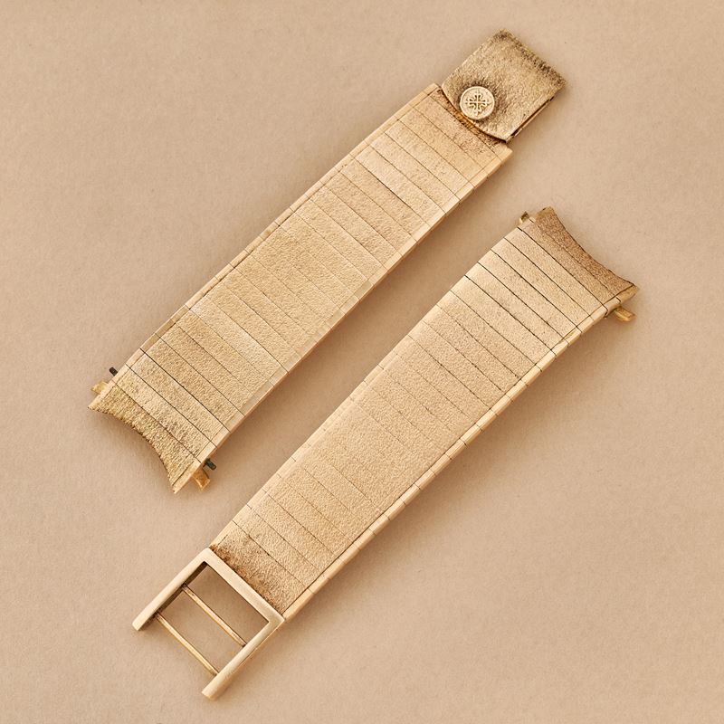 Bracciale in oro rosa, anni 70