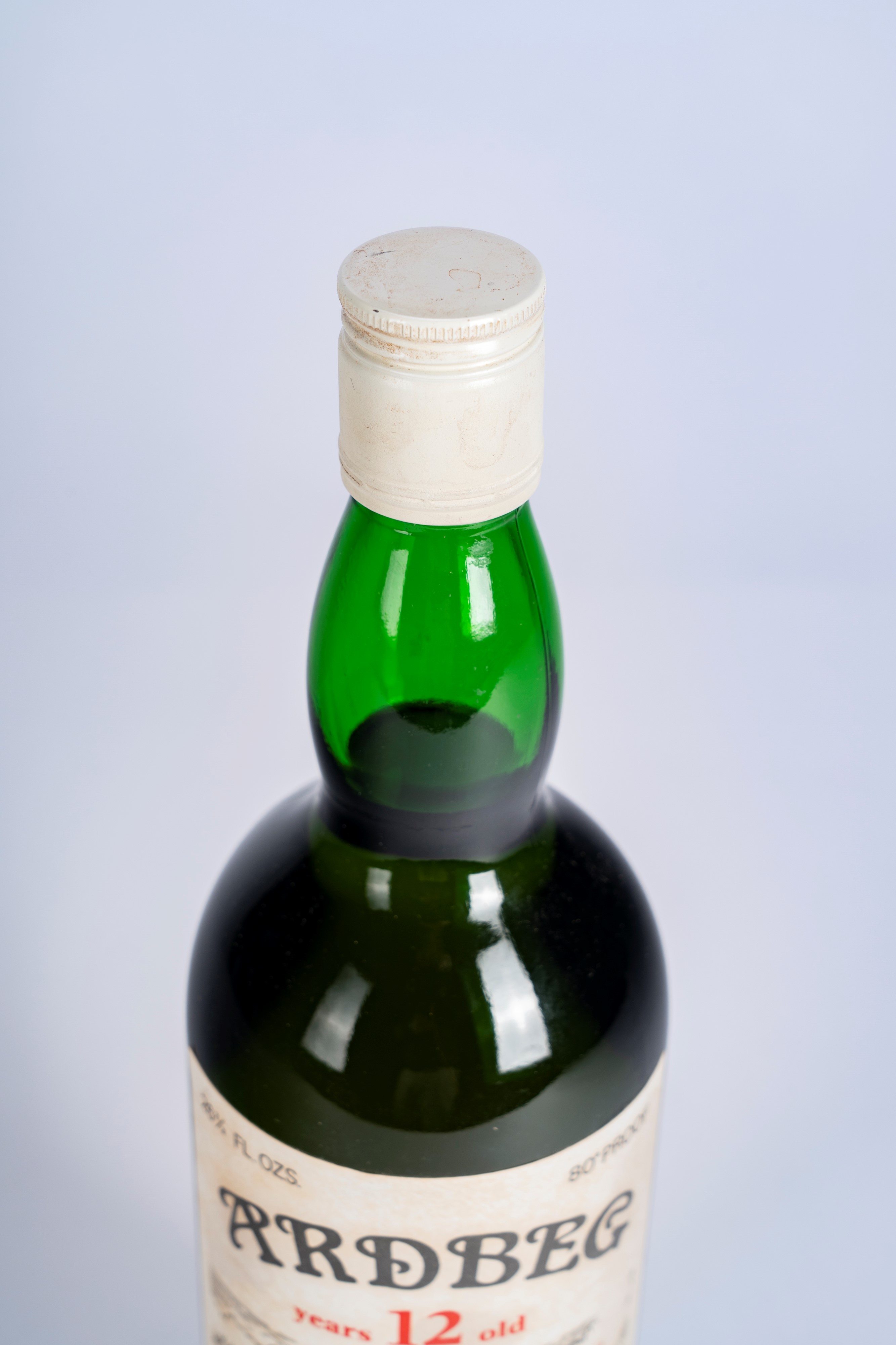 Scozia - Whisky scozzese single malt di Islay, Ardbeg 12 anni (imbottigliato nel 1966)