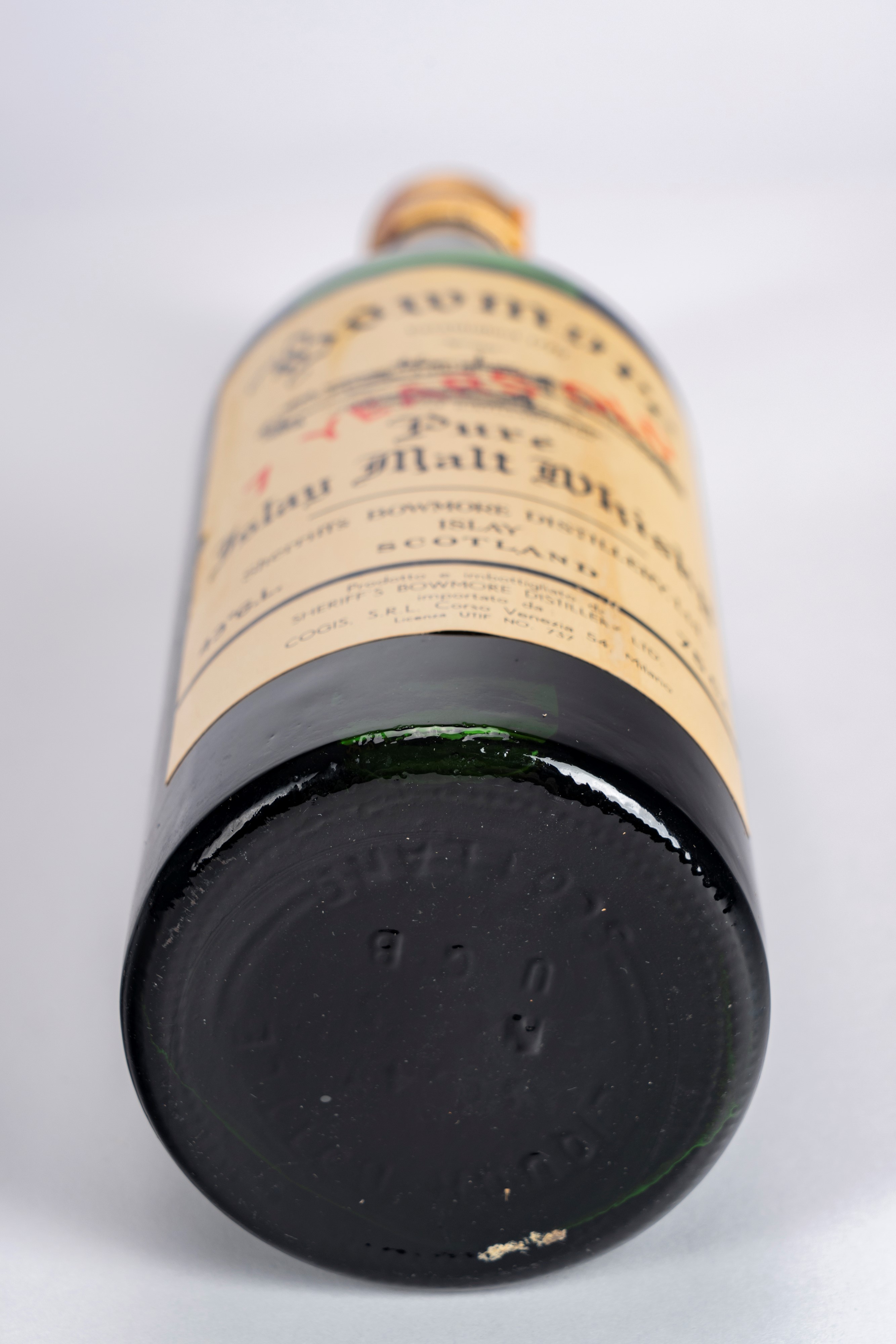 Scozia - Bowmore 7 anni, Pure Islay Malt Whisky, 43% vol, 75 cl