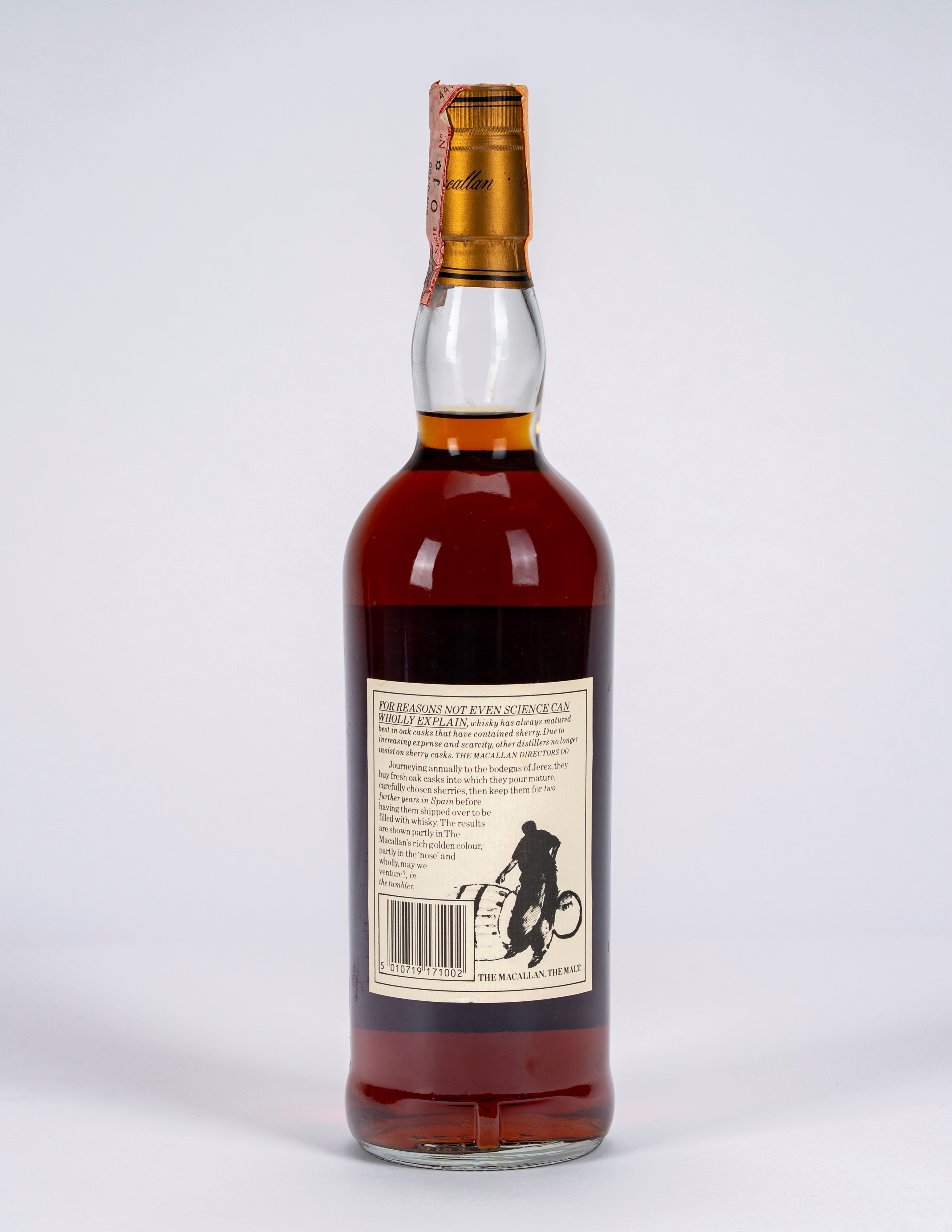 Scozia - Macallan, Single Highland Malt Scotch Whisky 18 anni (imbottigliato 1990)