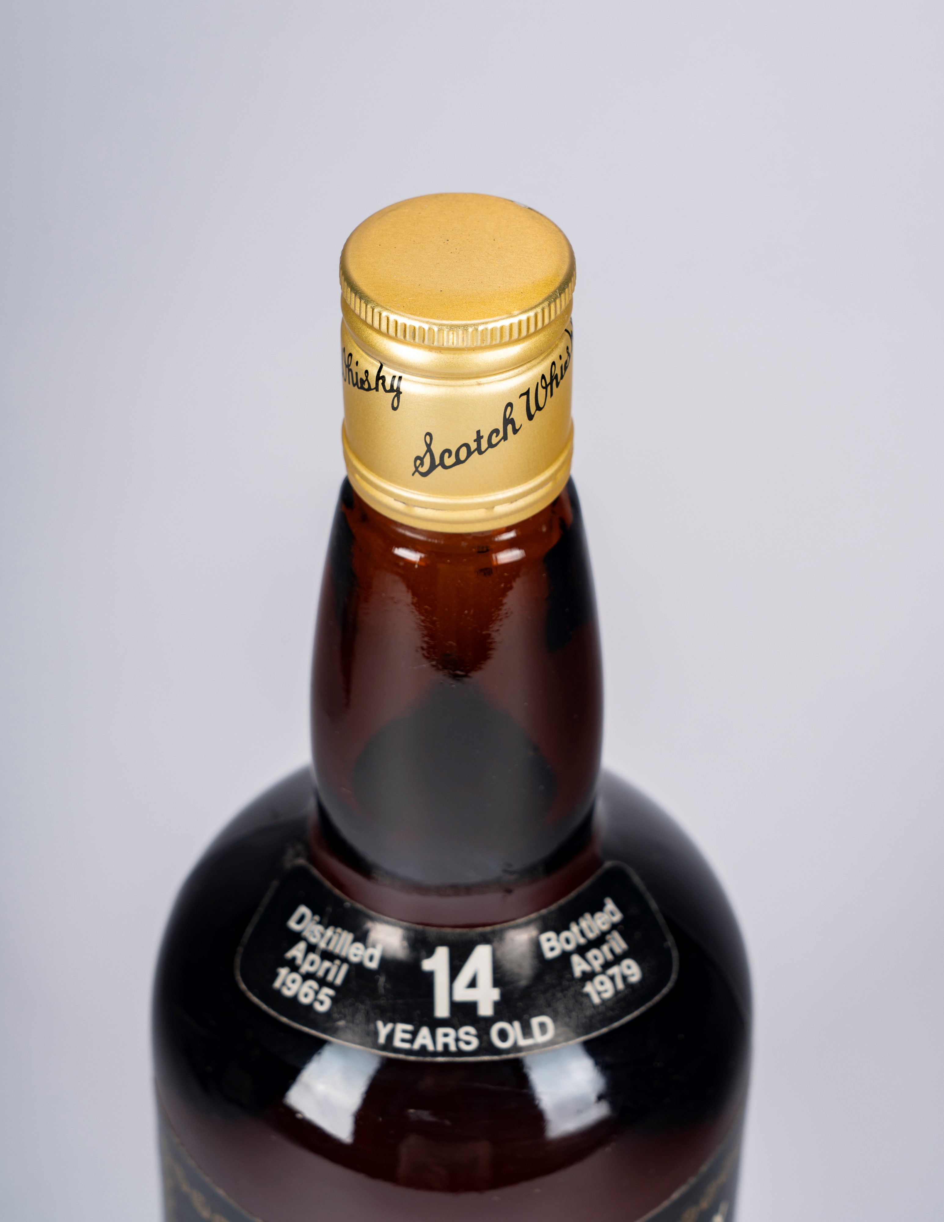 Scozia - Ardbeg, Pure Malt Scotch Whisky 14 anni (distillato aprile 1965; imbottigliato aprile 19...