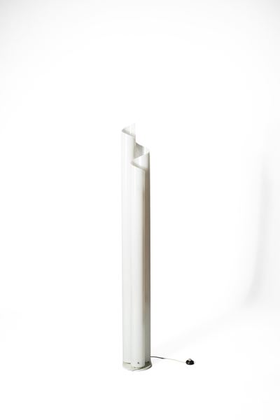 Lampada da terra modello “Chimera” (1969)