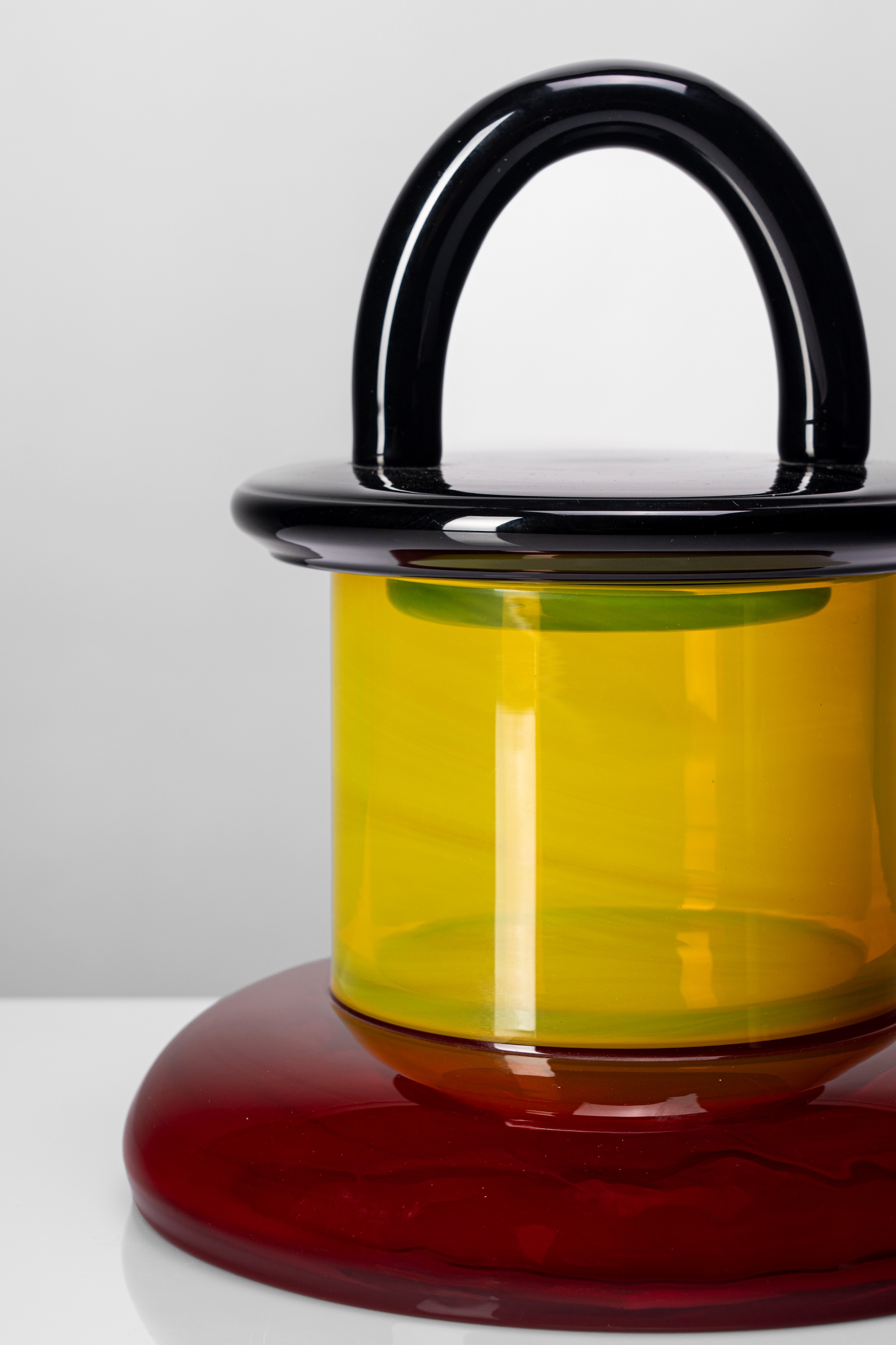 Ettore Sottsass Jr - Vaso modello “Veniera”, vetro policromo (1977)