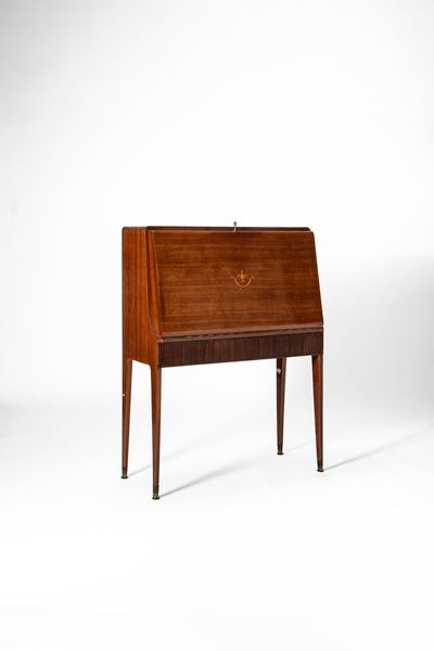 Mobile bar, circa 1950, legno, metallo e ottone con vetro specchiato