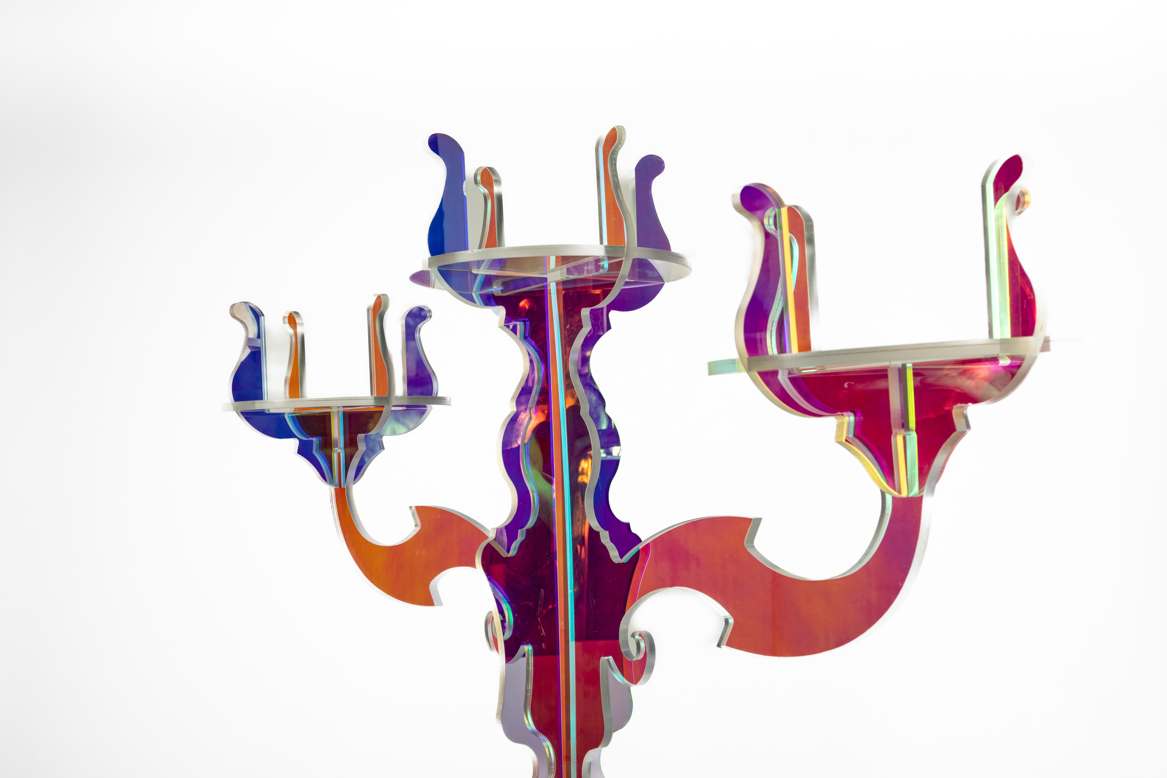 Ingrid Gossner - Candelabro da terra a tre fiamme, modello «Maua Huni»