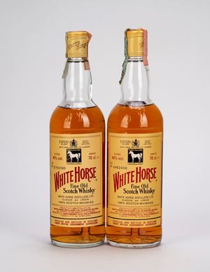 White Horse Scotch Whisky (2 BT)