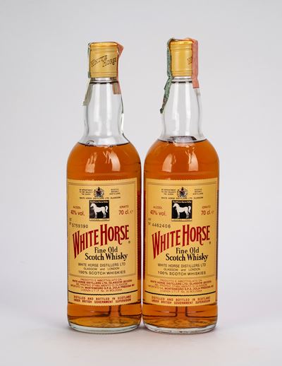 Whisky Scotch “White Horse”, Montenegro Import, 2 bottiglie