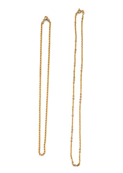 Due collane, in oro giallo 18k