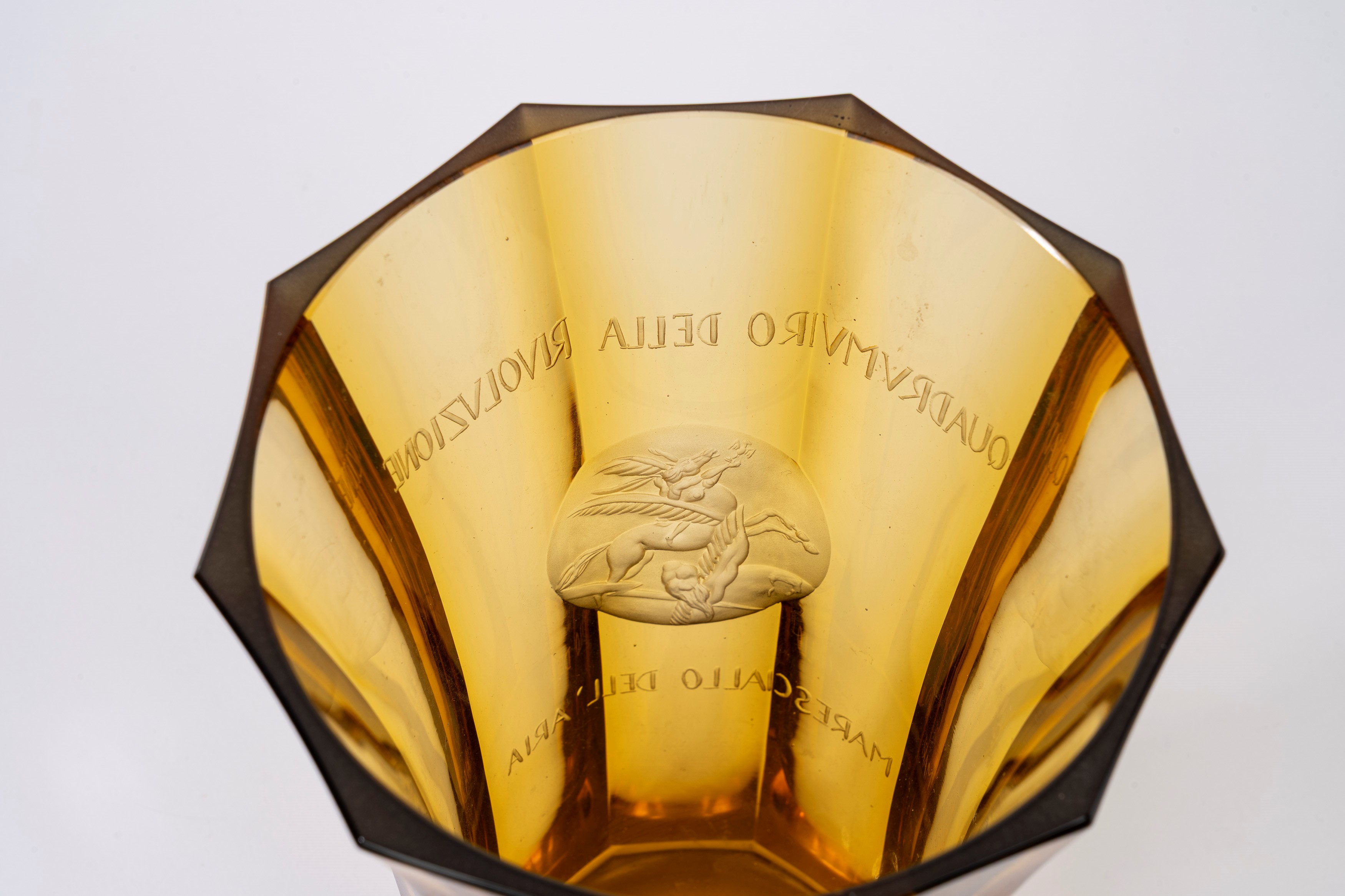 Balbo, Italo; Publio Morbiducci, Vaso commemorativo in cristallo inciso, 1941
