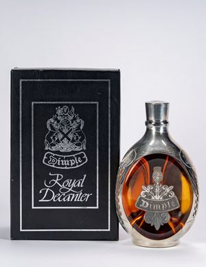 Dimple Royal Decanter (1 BT)
