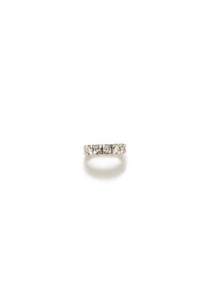Anello con diamanti