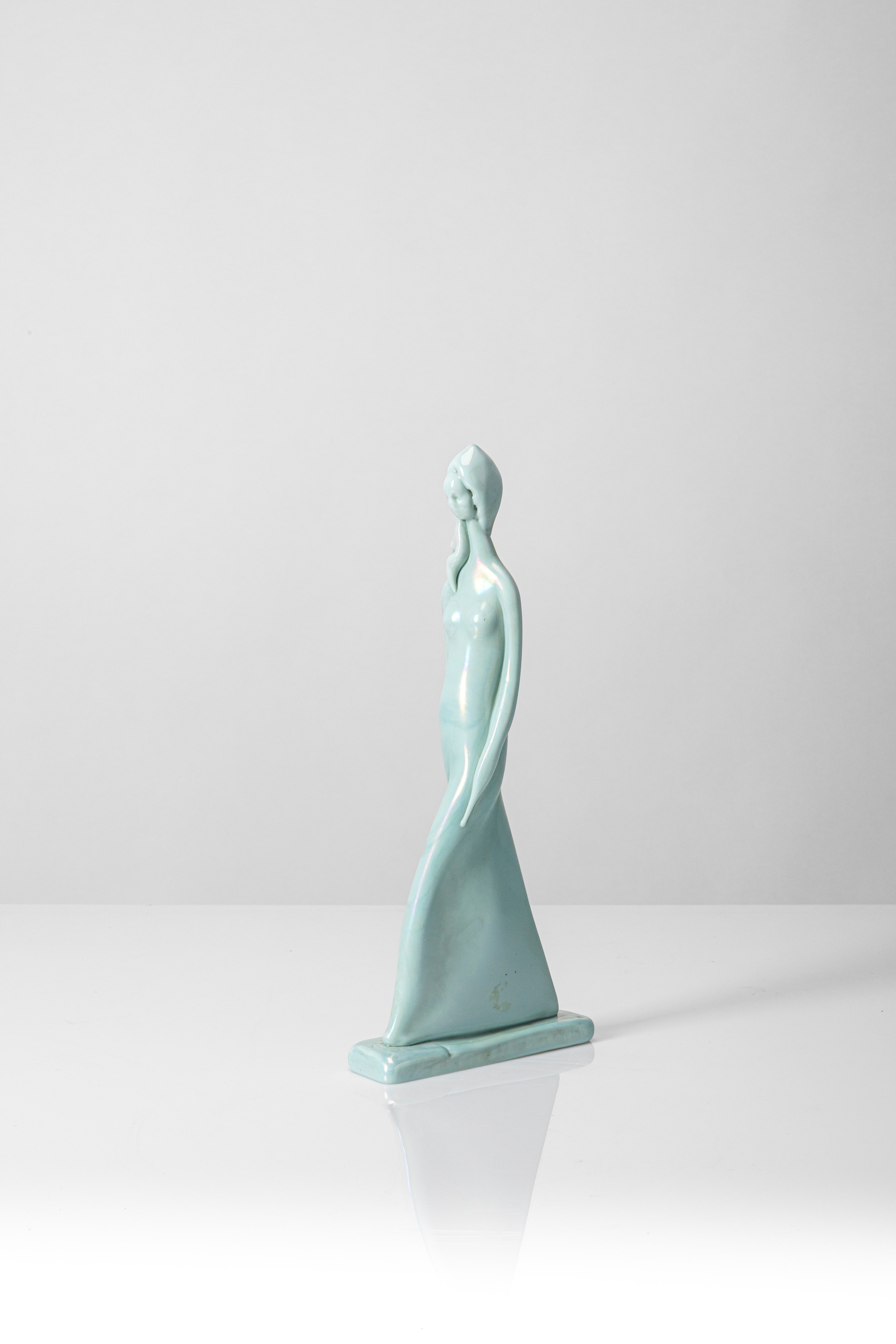 Alfredo Barbini - Figura femminile in pasta di vetro indaco