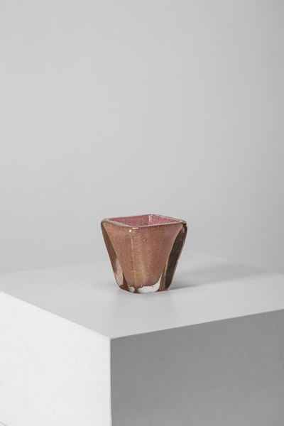 Venezia Murano Company (coronata), Vaso “sommerso” in vetro pulegoso con foglia d’oro