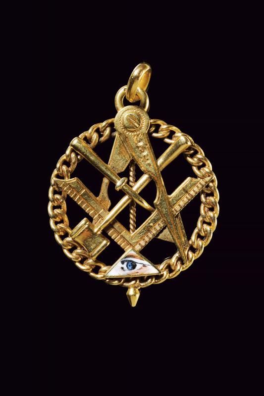 Piccolo ciondolo massonico in oro