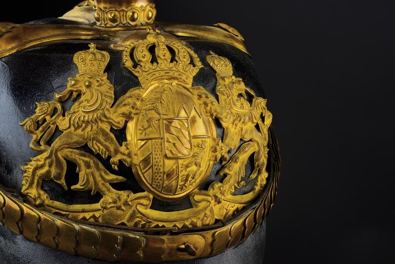 Pickelaube per ufficiale di cavalleria o del ministero della guerra , con scatola