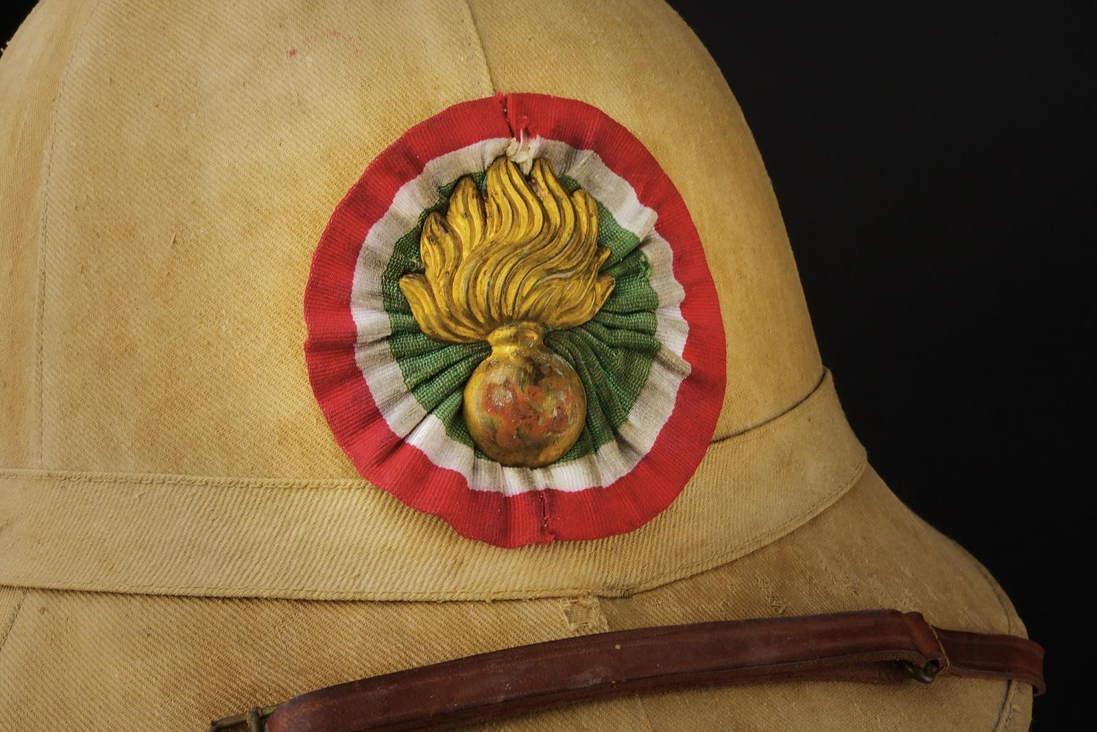 Casco coloniale Mod. 28