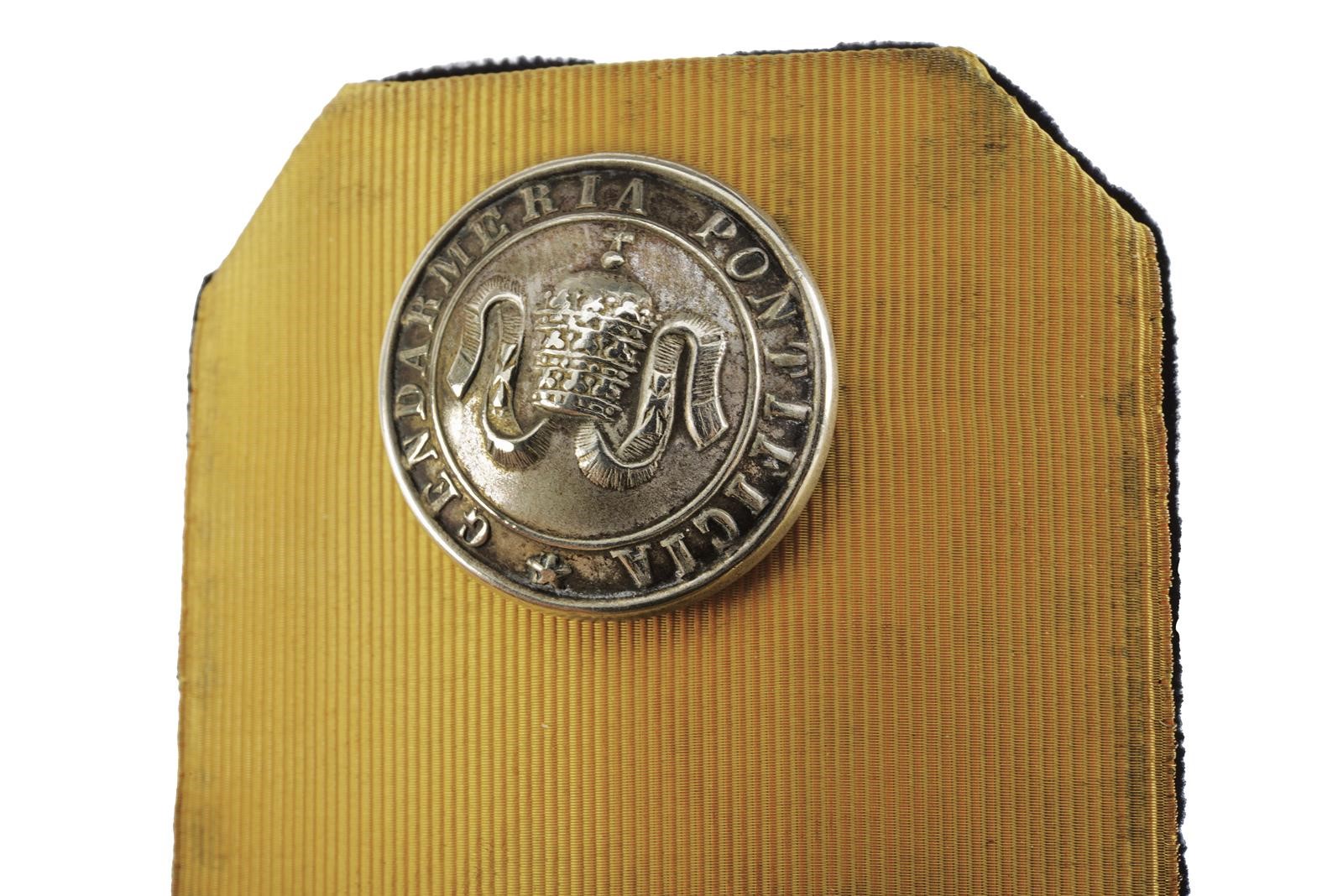 Spalline della gendarmeria Pontificia