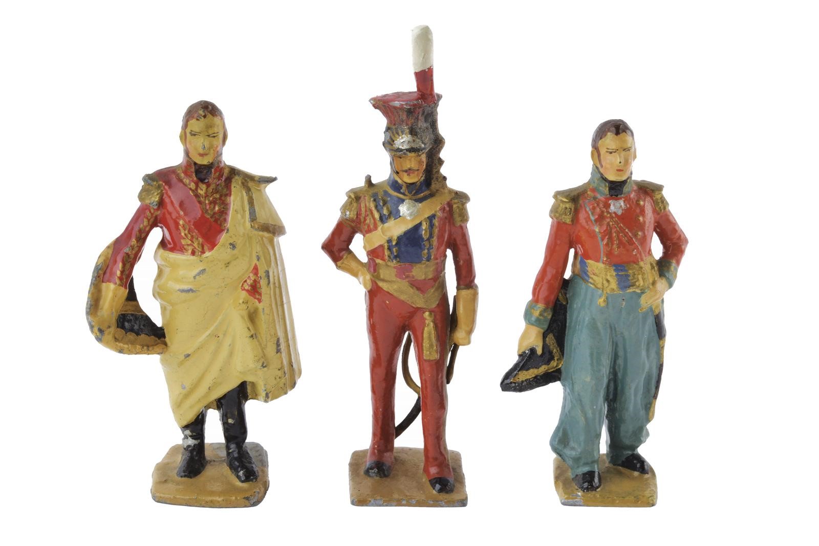 Gustave Vertunni, Lotto di tre personaggi militari in metallo policromo