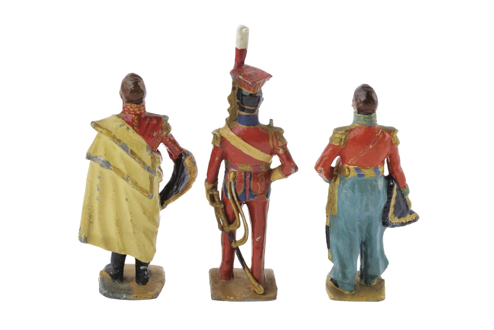 Gustave Vertunni, Lotto di tre personaggi militari in metallo policromo