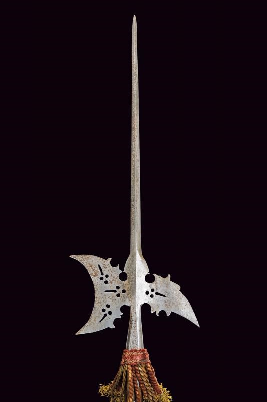 Alabarda, ferro e legno, inizio XVII secolo