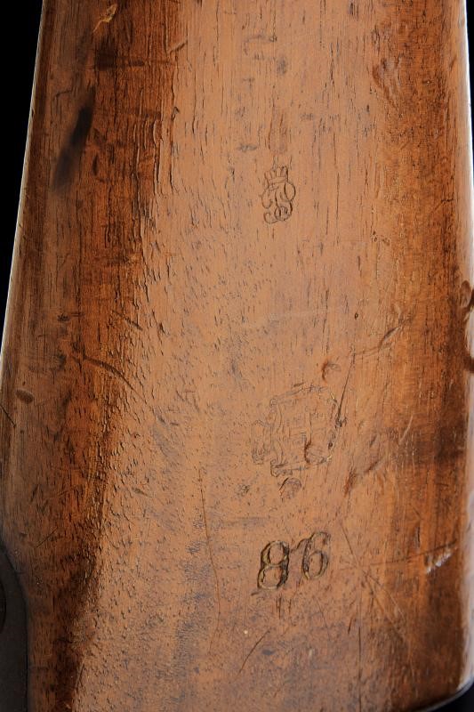 Francotte (attrib.), Carabina a luminello Minie-Petrovic-Francotte con baionetta, Principato di S...