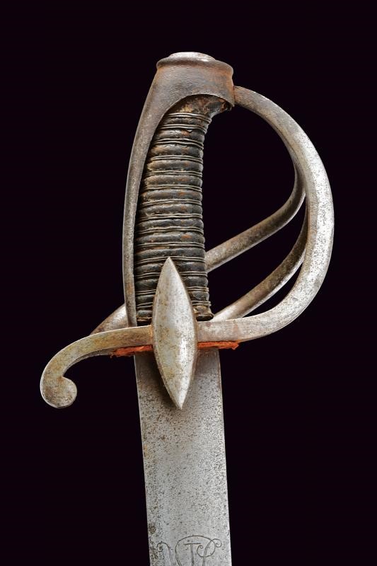 Ducato di Varsavia, Sciabola con lama leggermente curva e monogramma “AR” sotto corona