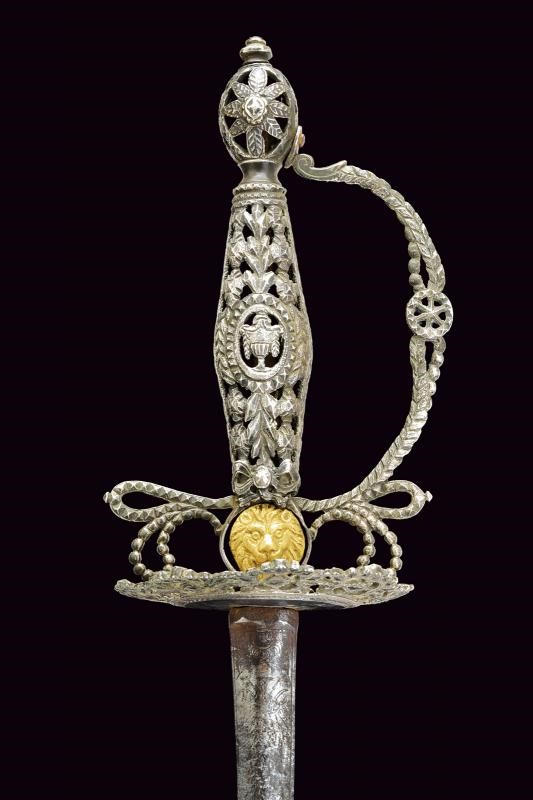 Spadino, lama dritta a due fili, elementi traforati e decorazione a trofei e floreali (XVIII seco...