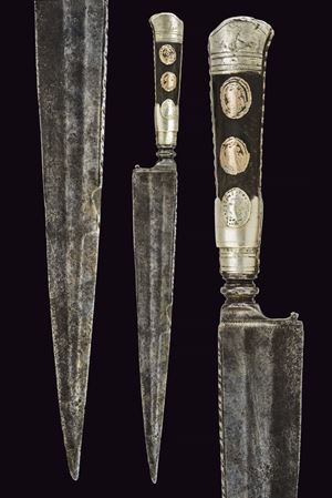A hunting dagger