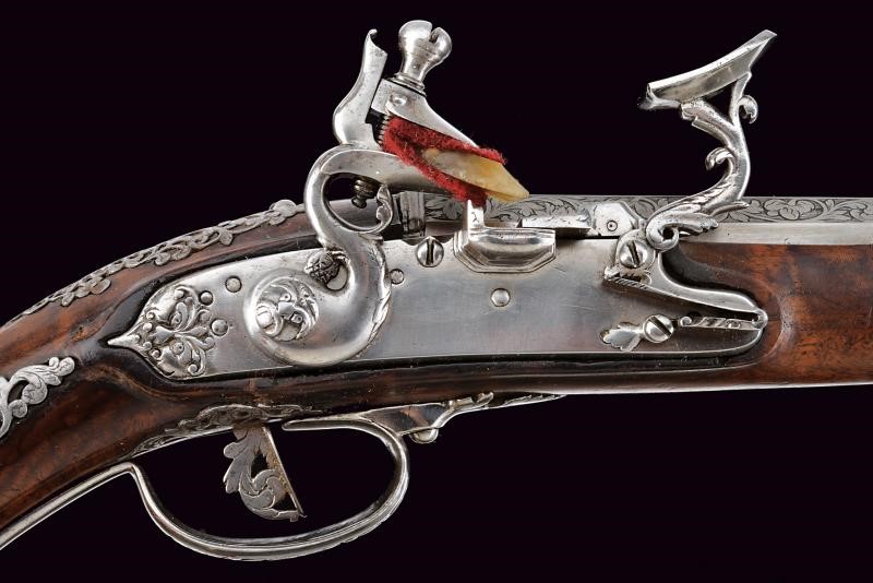 Italia settentrionale, Pistola alla fiorentina da fonda con incisioni floreali e serpenti