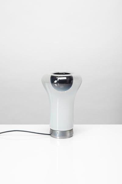 Lampada da tavolo modello “Saffo”